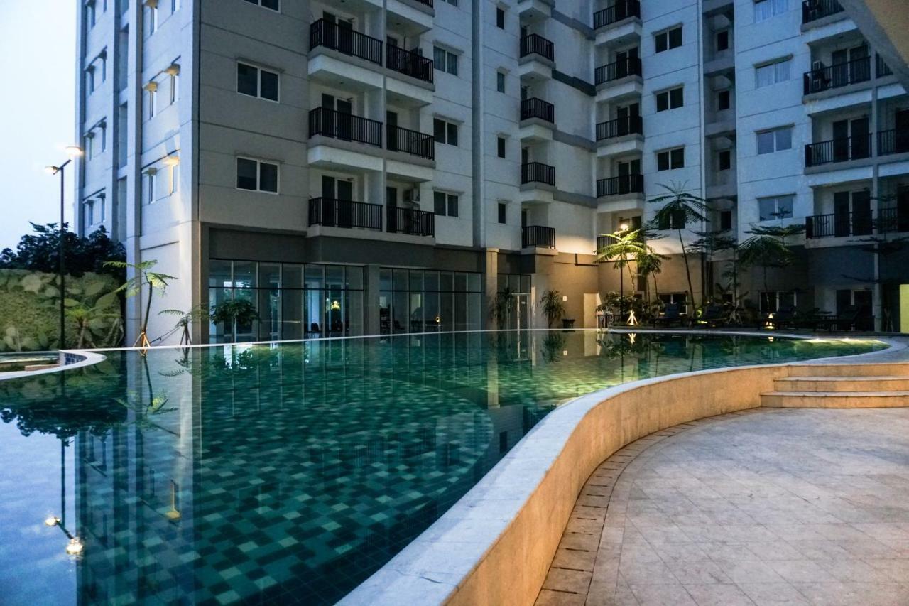 Elegant And Modern 2Br Apartment At Signature Park Grande By Travelio Джакарта Екстер'єр фото